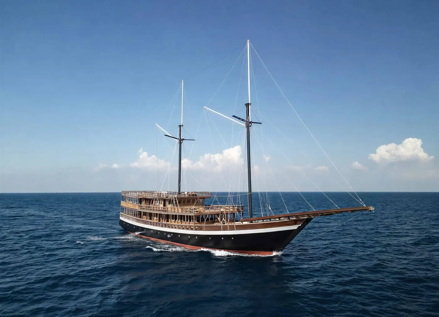 Best Banda Sea Liveaboard for Beginners vs. Advanced Divers 2027: Which is Right for You?