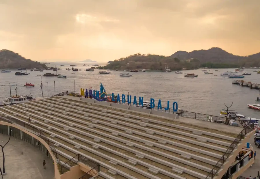 Reaching Your Yacht: Flight Connections to Labuan Bajo and Sorong
