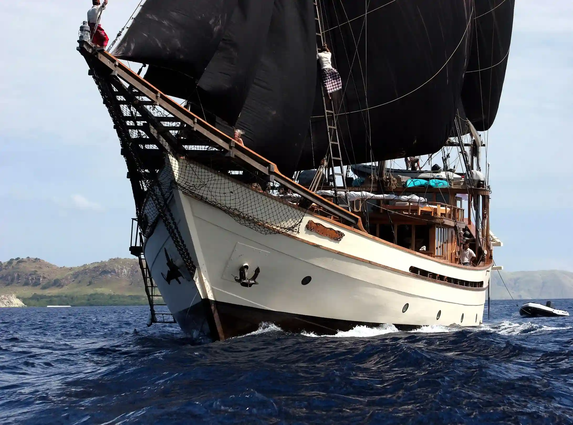 Silolona — Phinisi superyacht (sailing)
